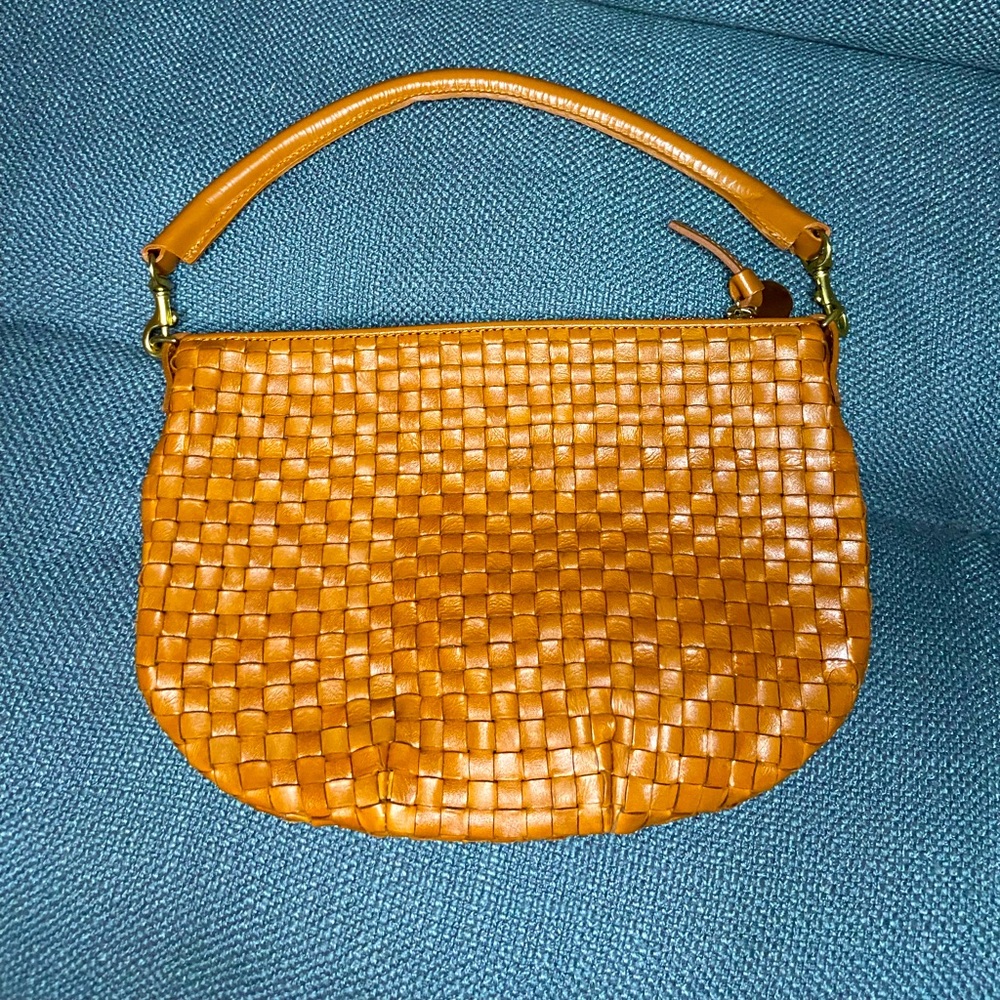 Clare V petit moyen messenger